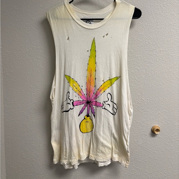 *RARE* UNIF Mickey 420 Distressed Muscle Tank Size XS - Picture 2 of 4